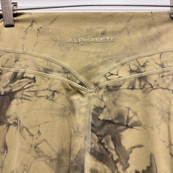 Alphalete Cactus Green Alphalux 27” Force Legging High Rise Pocket sz M - Picture 8 of 14